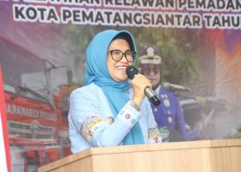 Wali Kota dr Susanti Hadiri Pelantikan dan Pelatihan Relawan Pemadam Kebakaran