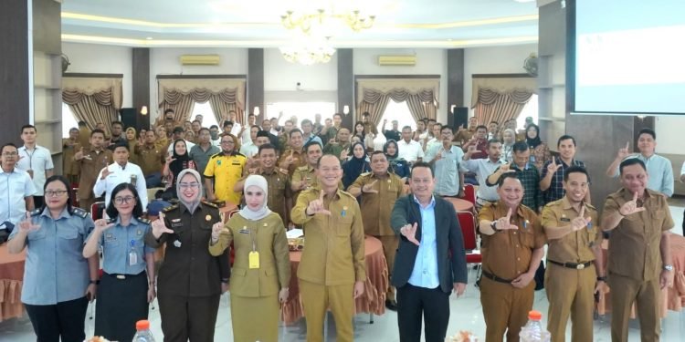Pemkab Langkat Dorong Sinergi Pemerintah dan Dunia Usaha: Sekda Amril Buka FGD TJSP