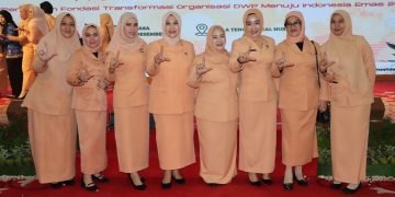 Hadiri HUT ke-25 DWP Sumut, Ny. Uke Retno Faisal Hasrimy Dorong Peran Aktif Perempuan di Masyarakat