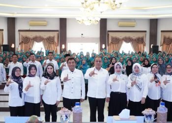 PJ Bupati Langkat Faisal Hasrimy Buka Bimtek untuk Tingkatkan Kapasitas TP PKK Kecamatan dan Desa