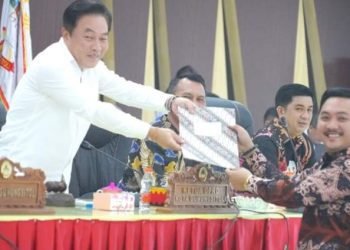3 Pendapat Akhir Fraksi PDI Perjuangan Atas Ranperda P-APBD Tahun 2024