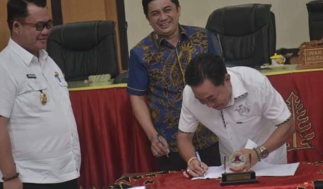 Ini 2 Pandangan Akhir Fraksi Demokrat Terhadap Ranperda P-APBD 2024 Gunungsitoli