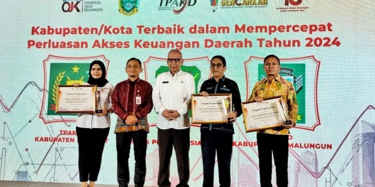 Pemerintah Kabupaten Simalungun Terima Penghargaan TPAKD Tahun 2024