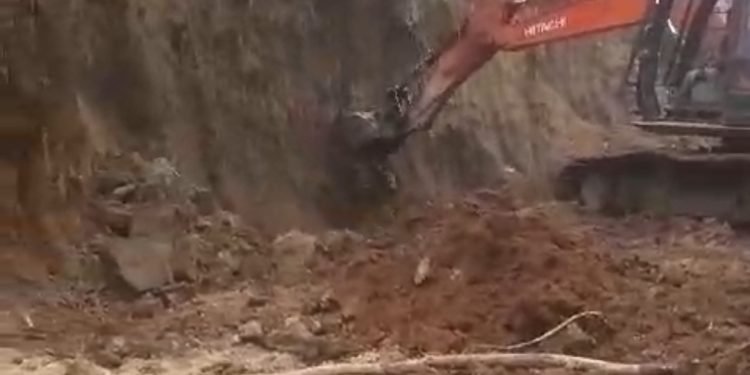 Diduga Ilegal, Galian C Beroperasi di Desa Antara Batubara