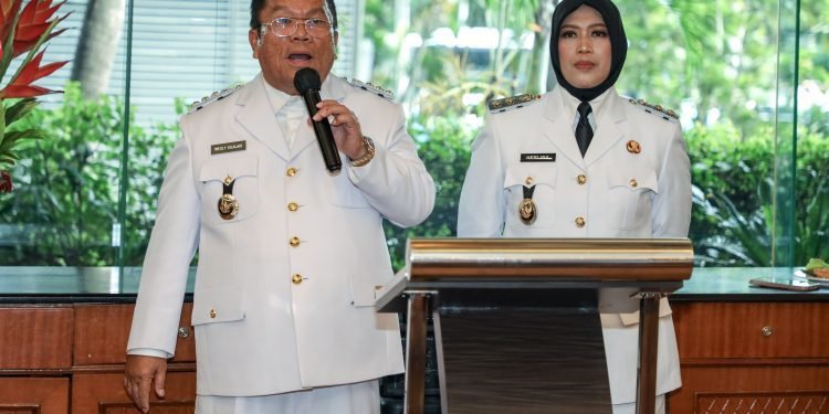 Wesly Silalahi SH MKn dan Herlina Hadiri acara Temu Ramah Bersama DPRD dan Pimpinan OPD Pemko Pematangsiantar 
