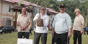 Walikota Gunungsitoli Komandoi Godong-Royong Serentak