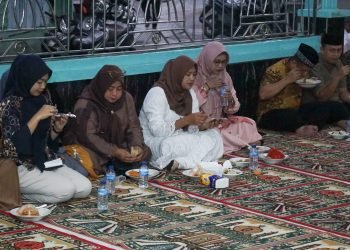 Wakil Wali Kota Herlina Tegaskan agar Perumda Tirtauli Memberi Bantuan secara Merata