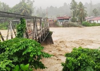 Jembatan Noyo Nias Barat Ambruk, Akses Penghubung Kabupaten dan Kota Lumpuh Total