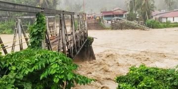 Jembatan Noyo Nias Barat Ambruk, Akses Penghubung Kabupaten dan Kota Lumpuh Total