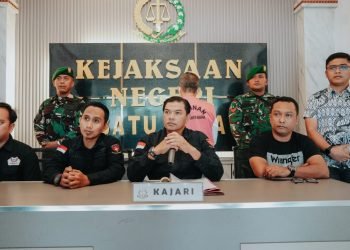 Kejari Batubara Resmi Tahan Mantan Kadis Kominfo Sumut Ilyas Sitorus Tersangka Korupsi Pengadaan Software di Batu Bara