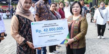 Ribuan Buruh di Kota Pematangsiantar Hadiri Peringatan Hari Buruh Internasional (May Day) Tahun 2025 di Lapangan Haji Adam Malik