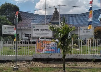 Kadis Pertanian Simalungun Sakban Saragih Melarikan Diri Saat Hendak Dikonfirmasi Soal DAK 5 Miliar TA 2024