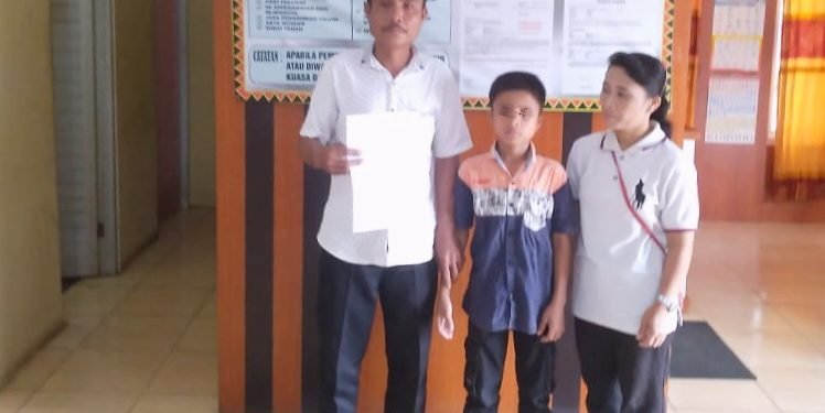 Halo Pak Wali! Pj. Kades Samasi Idanoi Dipolisikan Karena Tampari Anak SD