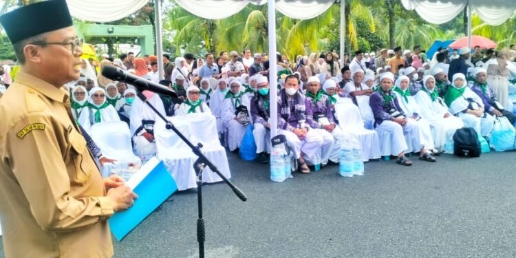 212 Jamaah Haji Kabupaten Simalungun Tahun 2025 Tiba di Tanah Air Dalam Keadaan Sehat Walafiat
