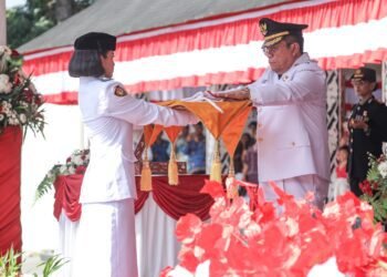 Wesly Silalahi Bertindak Sebagai Inspektur Upacara Peringatan Detik-detik Proklamasi Kemerdekaan Republik Indonesia (RI) ke-80 Tahun 2025