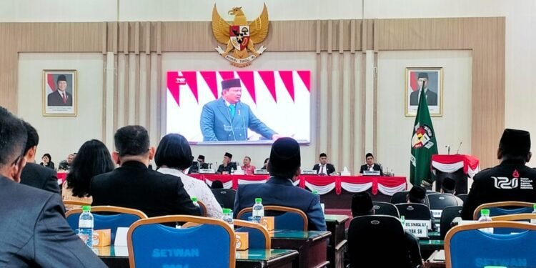 Jelang HUT Ke-80 Kemerdekaan RI Tahun 2025, Bupati Simalungun Bersama Wakil Bupati dan Forkopimda Dengarkan Pidato Kenegaraan Presiden RI