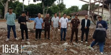 Pulang Tinjau Lapangan di Ujung Padang, Kajari Simalungun Makan Malam Bersama dengan Kadis Kesehatan Simalungun di Hotel Alvina