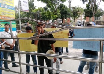 Massa Anti Mafia Tanah Serbu Kejaksaan Simalungun, Tuntut Oknum yang Terlibat Diadili