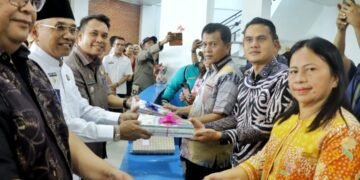 Bupati Simalungun Tegaskan Komitmennya Menjadikan Pelayanan Prima Sebagai Prioritas, Utamakan KTP dan KK