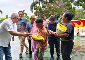 INALUM Bersinergi dengan TNI dan Polri Gelar Program Sembako Murah bagi Warga Sekitar Perusahaan