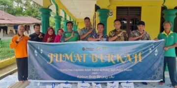 Gelar Jumat Berkah, Kebun Bah Birung Ulu PTPN IV Regional II Salurkan Bantuan untuk Warga