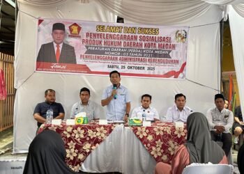 Giat Sosper Wakil Ketua Fraksi Gerindra Fauzi Menanggapi Keluhan Warga Lingkungan X Kel. Tegal Sari Mandala III Kec. Medan Denai