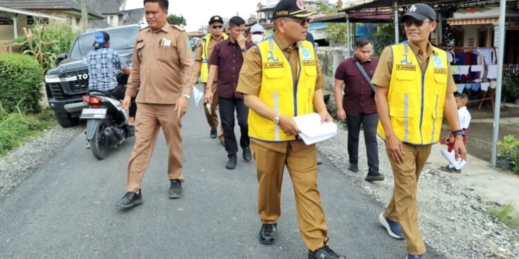 Bupati Simalungun: Pembangunan Infrastruktur Difokuskan Pada Penyediaan Jalan Yang Layak
