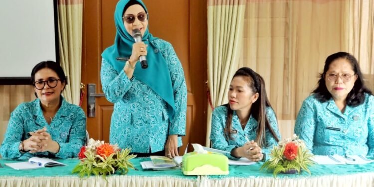 Raker dan Evaluasi Kegiatan TP PKK Simalungun: Sinergi, Kolaborasi, dan Komunikasi Lanjutkan 10 Program PKK