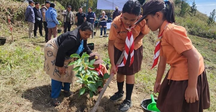 PT. INALUM Tegaskan Komitmen Pelestarian Lingkungan, Tanam Pohon 500 Hektar di DTA