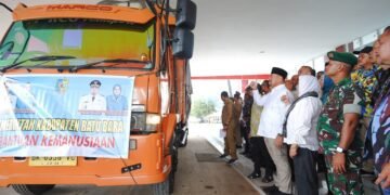Bupati Batu Bara Lepas Keberangkatan 12 Truck Bantuan Kemanusiaan terhadap Korban Bencana Alam