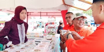 Rayakan HUT ke 1, DPD Gerakan Rakyat Gunungsitoli Berburu Takjil