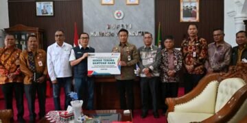 INALUM Salurkan Bantuan Rehabilitasi Gereja Terdampak Banjir di Humbang Hasundutan