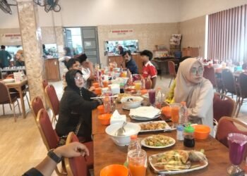 PT Inalum Berbuka Puasa Bersama Awak Media Lokal Batu Bara Di RM 100