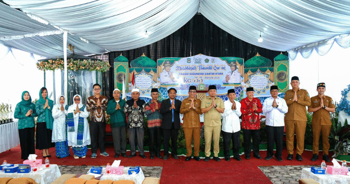 Walkot Siantar Diwakili Asisten Zainal Buka MTQN Kecamatan Siantar Utara dengan Pukulan Beduk