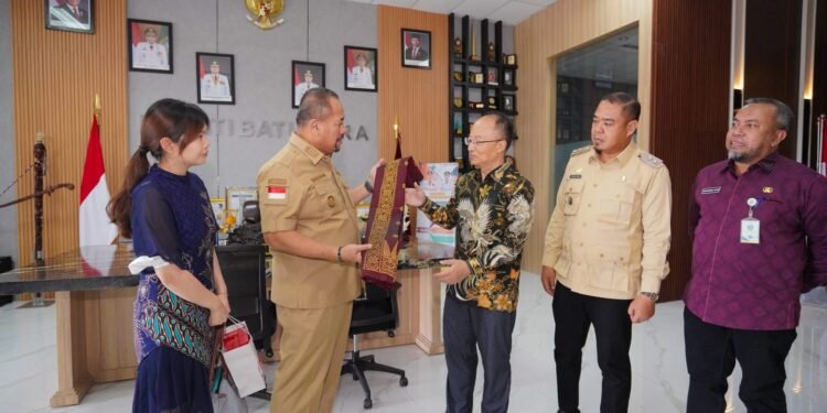 Perkuat Kerja Sama dan Buka Peluang Investasi, Bupati Batu Bara Terima Kunjungan Konsul Jenderal Tiongkok