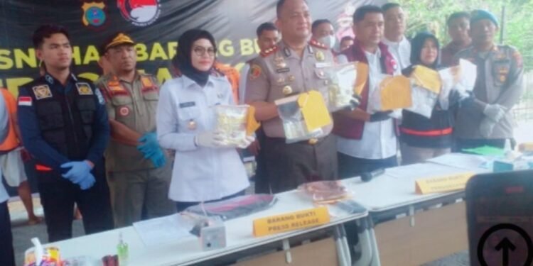 Polres Batu Bara Gagalkan Peredaran 2 Kg Sabu, Dua Orang Diamankan 