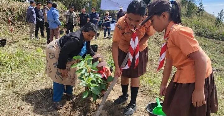 PT INALUM: Menempa Keberhasilan, Menjaga Masa Depan Lewat ESG