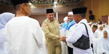 Bupati Batu Bara Tepung Tawari Jemaah Calon Haji 1447 H