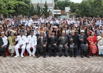 Wali Kota Wesly Silalahi Diwakili Sekda Junaedi Pembina Upacara Peringatan Hardiksnas di SMPN 1 Pematangsiantar