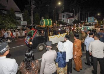 Wali Kota Wesly Lepas Pawai Takbir Hari Raya Idul Adha 1447 H
