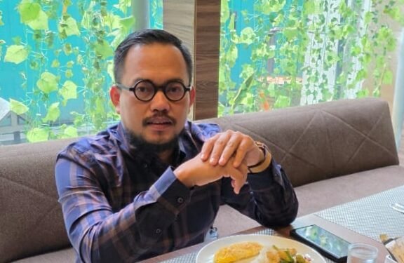 Gusti RMD (MANAGING PARTNER REKAN JOEANG LAW OFFICE) : Selamat kepada Arif Harahap atas Terpilihnya sebagai Ketua KNPI Kota Pematangsiantar