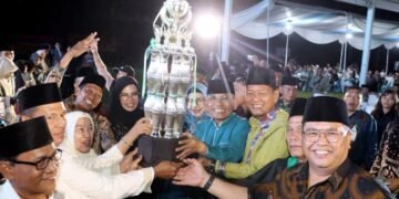 MTQ Ke-52 Tingkat Kabupaten Simalungun Resmi Ditutup, Bupati Berikan Hadiah Umroh Kepada Tiga Pemenang