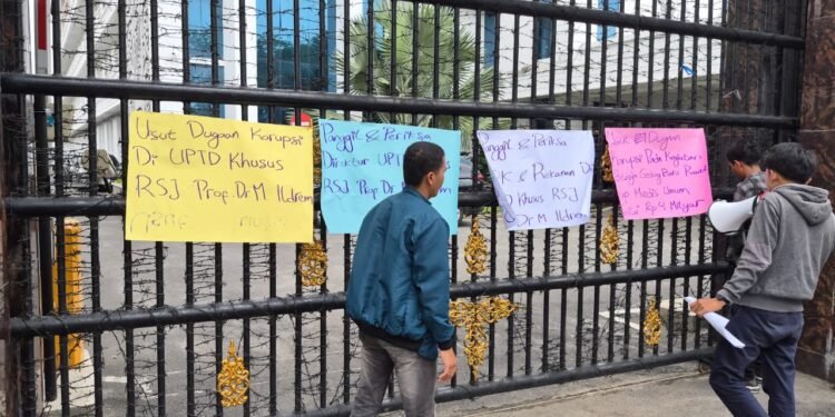 PB ALAMP AKSI Soroti Skandal Rp 4,3 Miliar di RS Jiwa Prof. Ildrem: Aksi ‘Gila’ Pejabat Garong Uang Negara Dibongkar Massa!