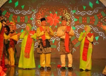 Malam Pesona Budaya Batu Bara Dipadati Ribuan Penonton, Bupati Baharuddin Apresiasi Antusias Masyarakat