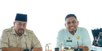 Komitmen Tingkatkan Pelayanan Kesehatan, Bupati Baharuddin Bertemu Dokter RSUD H. OK Arya Zulkarnain