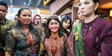 Ketua Dekranasda Ny Liswati Hadiri Kriyanusa Bersama Ny Selvi Gibran Rakabuming Raka