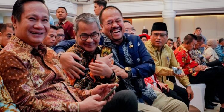 Perkuat Tata Kelola Pemerintahan dan Pencegahan Korupsi, Bupati Batu Bara Hadiri Rakor Bersama KPK dan Kemendagri