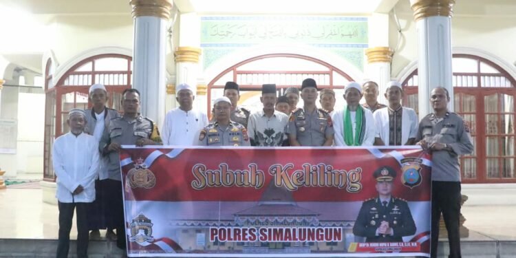 Subuh Keliling di Sinaksak, Kapolres Simalungun Salat Berjamaah dan Serap Aspirasi Warga
