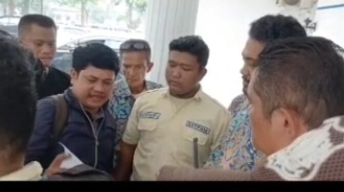 Sempat Ricuh dengan Satpam, Mahasiswa FKM-SU Desak BBWS Sumatera II dan Kejati Sumut Usut Dugaan Penyimpangan Proyek Irigasi Labuhanbatu